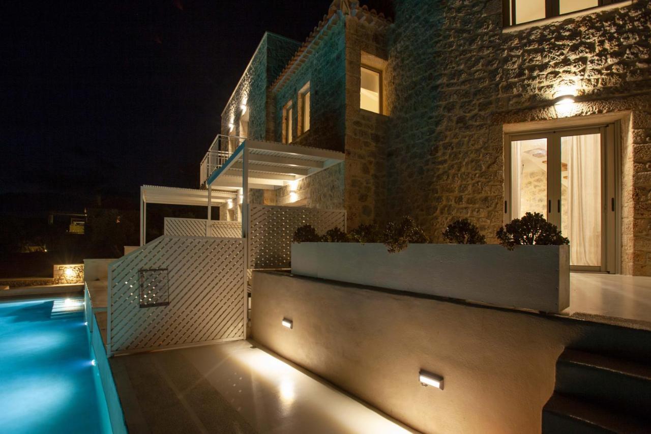 Katikies Manis Suites Kardamyli Exterior photo